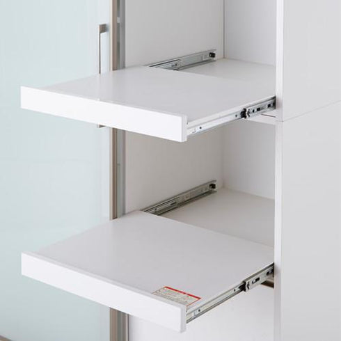 【スライドテーブル】ちょっと置きのスペースとして便利な、スライドテーブルです。