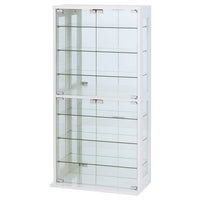 【透明感が創る開放的な空間】前面、側面、そして棚板に至るまでガラスで構成されたデザインは、圧迫感を感じさせず、コレクションを美しく見せながら、お部屋に開放感をもたらしてくれます。