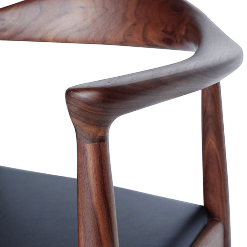 ザ・チェア(W640×D545×H765)