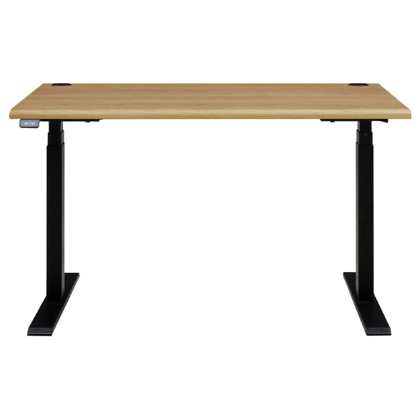 【明るく優しいオークの風合い】
明るいオークの木目がお部屋を広く見せ、温かみのあるナチュラルな雰囲気を演出します。