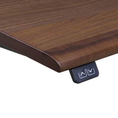 【指先ひとつ、理想の高さへ】
直感的なスイッチで誰でも簡単に操作でき、天板の優しいカーブが長時間の作業でも腕への負担を和らげます。