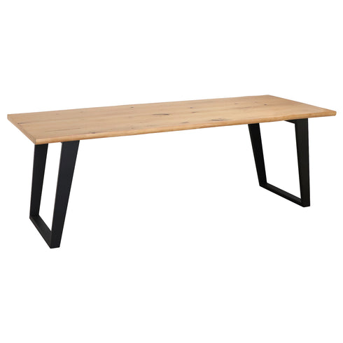 厚めの突板を使用した無垢のような天板が存在感のあるノト ダイニングテーブルのW2100タイプです。