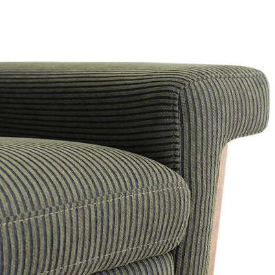 幅200mmのワイドな肘掛け部分にもコーデュロイ生地を貼ることでゆったりともたれることもでき、スマホや本なども一時的に置くことができます。