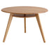 【美しさと機能性を両立】
オーク無垢材を贅沢に使用した三本脚のラウンドテーブルは、北欧風インテリアとも相性抜群で、手触りのよい丸みのある天板とすっきり収納できる棚板付きのデザインが魅力です。