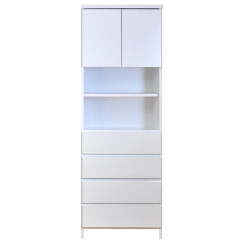 【圧迫感が少なく空間を広く使えます】わずかな隙間にもピッタリと合う、十分な収納力を兼ね備えた薄型収納家具です。