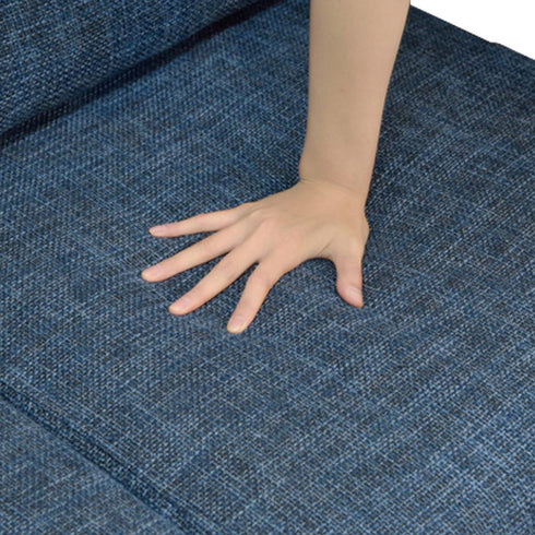 【肌触りのいいクッション】厚めのクッションには肌触りのいいコットンを使用しております。