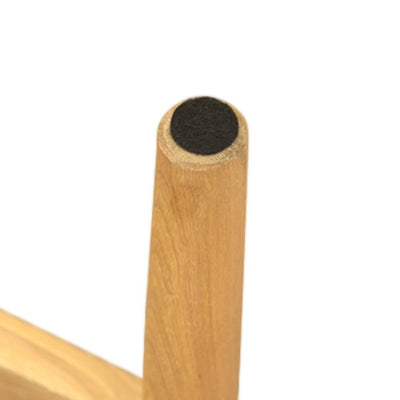 【床への傷付きを防止】木製脚の裏にはフェルトが付いているので、床への傷付きを防止してくれます。