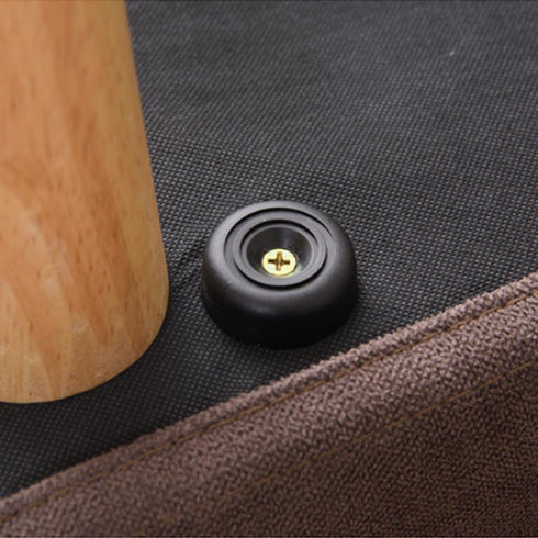 【ロースタイル用の脚付き】ソファ裏にはロースタイル専用の脚が取りついているので、木製脚を取り外すだけでローソファとしても活躍してくれます。