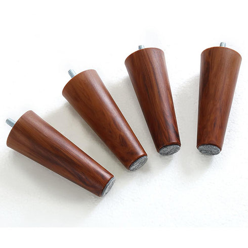 【やさしい工夫、こだわりの脚】
クルクルと回すだけで簡単に取り付けられる木目調の脚は、裏面に床を傷つけにくいフェルトが付いた、思いやりのある設計です。