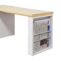 【サッと取り出せる収納】サイドのマガジンラックは、新聞や雑誌を立てて収納でき、折りたたんだ状態でも使えます。