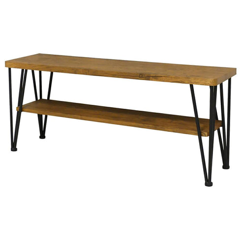 【空間に映えるヴィンテージ調】
深みのあるヴィンテージブラウンとマットブラックの鉄脚が醸し出す、落ち着きと存在感のある佇まいは、レトロなインテリアにも自然と馴染みます。