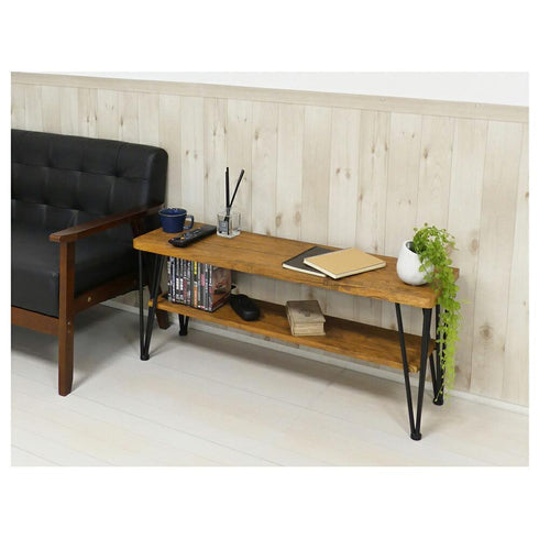 【ライフスタイルに寄り添う】
テレビ台としてだけでなく、本棚やディスプレイラックなど、リビングや寝室の多目的収納としても使える柔軟なデザインが魅力です。