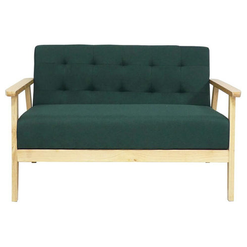 【緑の癒しを正面から】
深みあるグリーンの張地とシンプルな木製フレームが正面からのフォルムでも美しく調和し、コンパクトな設計ながら、存在感あるデザインでインテリアに自然と溶け込みます。