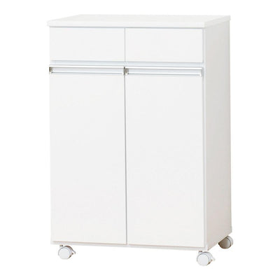 【便利な引き出しでスッキリ収納】
上部の便利な引き出しには、散らかりがちなゴミ袋やキッチン小物をまとめて収納でき、探す手間が省けて家事もはかどります。