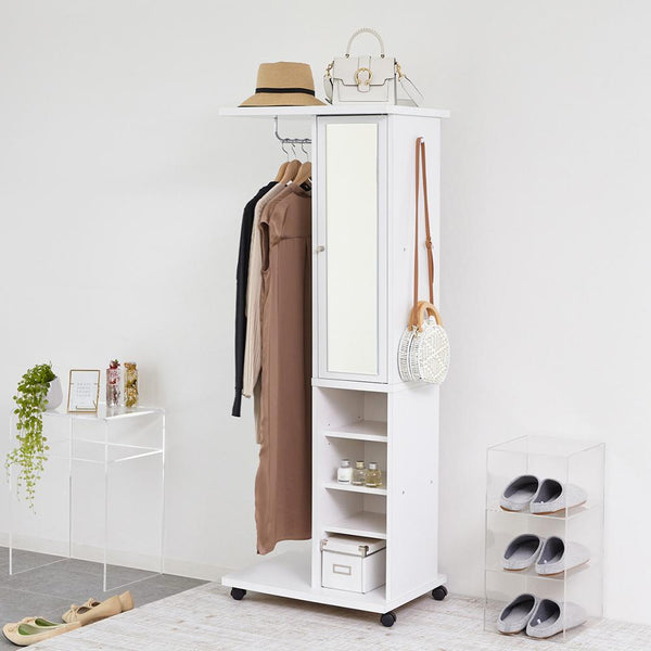 【収納もおしゃれに演出】
帽子やバッグ、コートまでをすっきりまとめて収納できるハンガーラックは、ミラー扉とオープン棚が一体化しており、収納力とインテリア性を両立します。