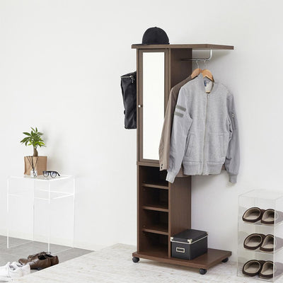 【ブラウンでまとめる上質感】
シンプルなブラウンカラーが落ち着いた雰囲気を演出し、男性の部屋やワークスペースにも馴染みます。