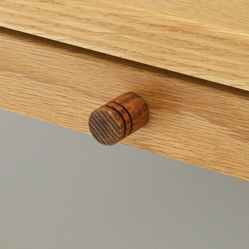 【円柱状タイプの取っ手】取っ手は使いやすい円柱状タイプになっております。