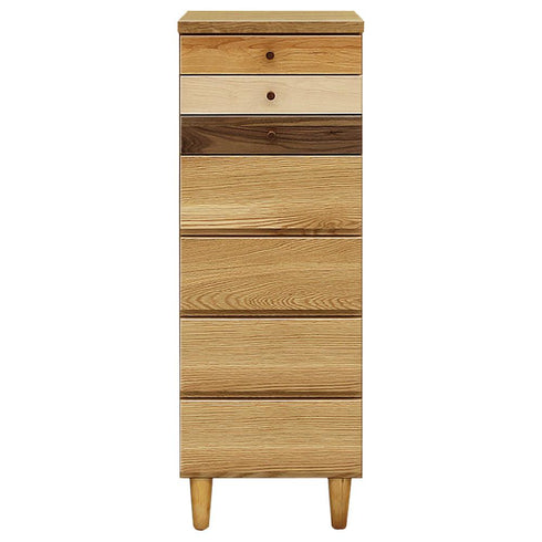 【4種の木材が奏でる個性】
アルダー、メープル、ケバンス、オークと、それぞれ表情の異なる木材を組み合わせた美しいグラデーションが、世界に一つだけの特別なチェストを演出します。