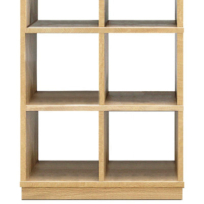 【温もり感じるオークの木目】
美しい木目が魅力のオーク材を贅沢に使い、小さなお子様がいるご家庭でも安心のF☆☆☆☆規格で仕上げた、温もりあふれるシェルフです。