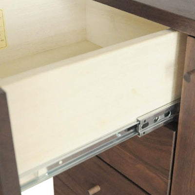 【奥まで取りやすい】引き出しには全てスライドレールが付いており、開閉もスムーズで、奥のものまで取り易くなっています。
