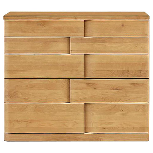 【デザインと収納力を両立した一台】
リズミカルに配置された前板が目を引くデザインでありながら、奥の物までスムーズに取り出せるフルスライドレールの引き出しを備え、お気に入りの洋服をたっぷり収納して、毎日のおしゃれをもっと楽しくしてくれます。