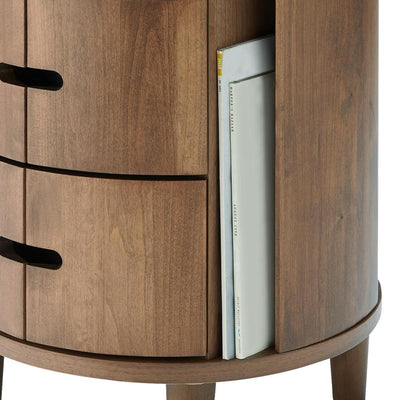 【サイドにも、嬉しい収納スペース】
読みかけの雑誌やお気に入りの本をさっと仕舞えるサイドスペースは、リビングでのくつろぎの時間をより豊かにしてくれます。