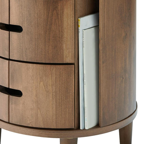 【サイドにも、嬉しい収納スペース】
読みかけの雑誌やお気に入りの本をさっと仕舞えるサイドスペースは、リビングでのくつろぎの時間をより豊かにしてくれます。