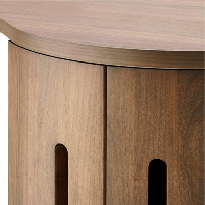 【触れたくなる、滑らかな木肌】
ウォールナット突板の豊かな木目と、どこから見ても美しい滑らかなアール形状の天板が、上質な空間を演出し、触れるたびに心を満たしてくれます。