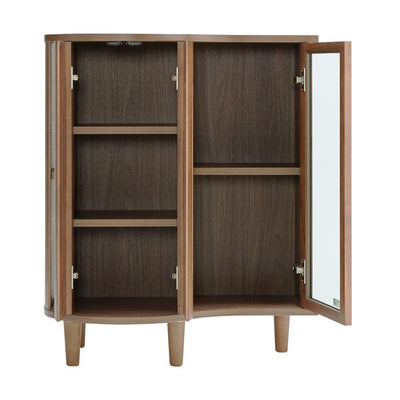 【見た目以上の、頼れる収納力】
左右で奥行きの違う収納スペースは、入れるものを選ばず、可動棚によってデッドスペースなく効率的に、たくさんのアイテムをすっきりと片付けられます。