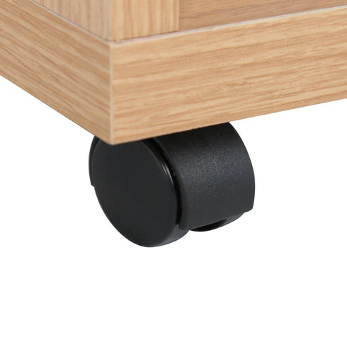 【移動も楽々、キャスター付き】
お掃除の時や気分に合わせて場所を変えたい時も、付属のキャスターがスムーズな移動をサポートしてくれるので、ストレスフリーです。