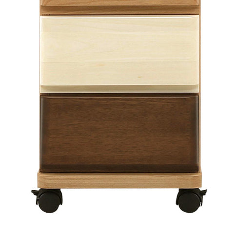 【移動も楽々行える】キャスター付きで、お部屋間の移動も楽々行うことができます。