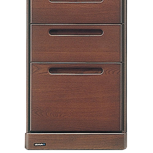 【空間に落ち着きを生むブラウン】深みのあるブラウンが空間に落ち着きを生みます。