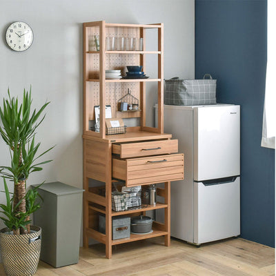 優しい木目調でシンプルデザインのキッチン家具「ラフィカ」シリーズのキッチンラックです。