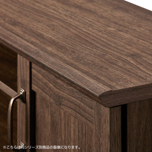 【細部までこだわり抜いた品質】温かみのある木目調の質感と、丁寧な面取り加工が上質な空間を演出します。