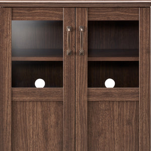 【使いやすさを追求した設計】可動式の棚板と便利な配線孔で、収納物や機器に合わせて自由にレイアウトできます。