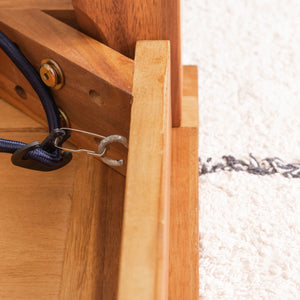 【コードもすっきり収納】電源コードをスマートにまとめられるフック付きで、見た目も使い勝手も快適です。