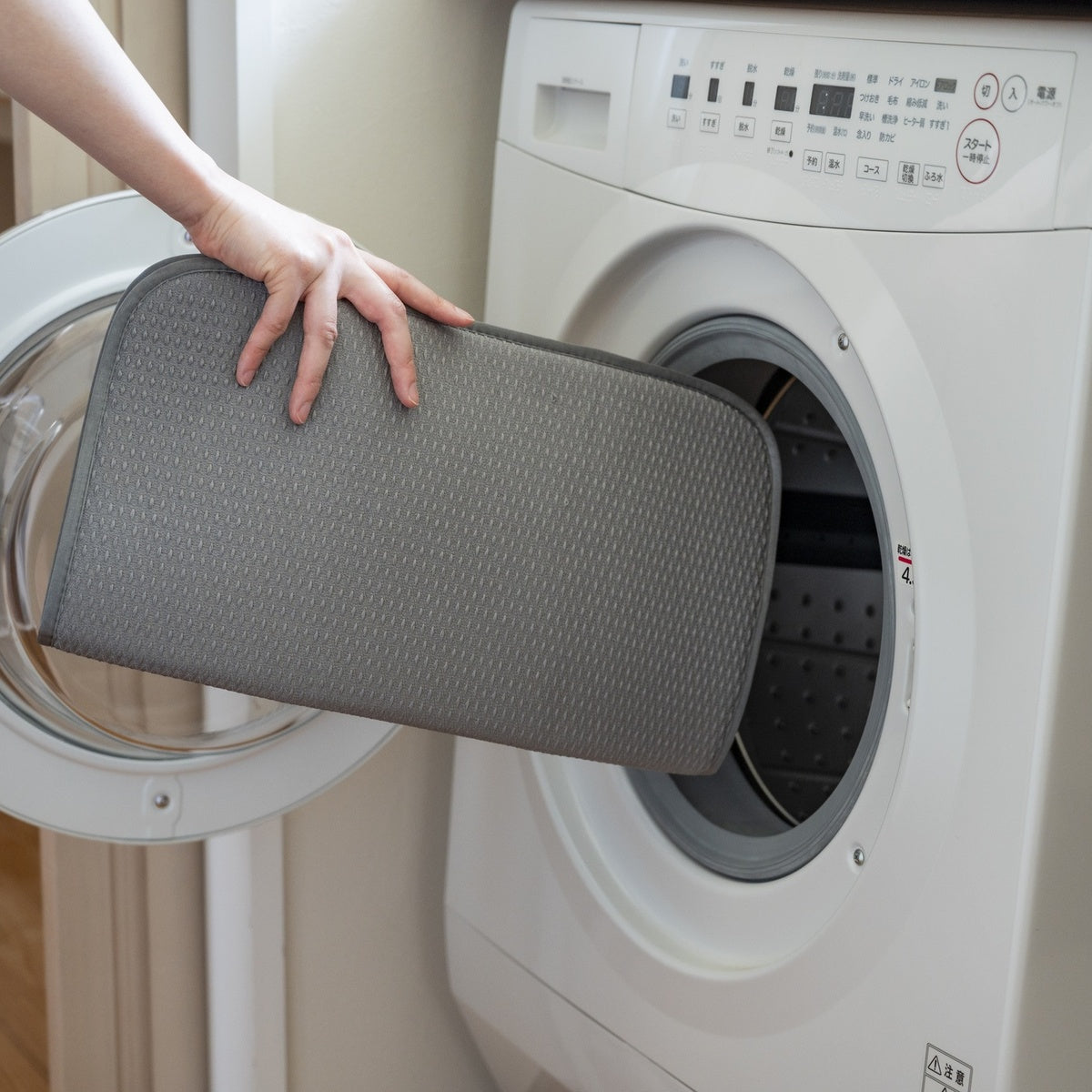 【お手入れ簡単、いつでも清潔】汚れても洗濯機で気軽に洗えるため、常に衛生的に気持ちよくお使いいただけます。