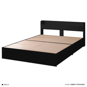 【スタイリッシュなブラック】モダンでクールな印象を与えるブラックフレームは、空間に重厚感と奥行きを与えます。