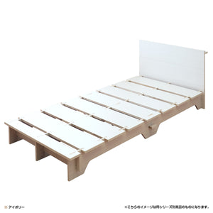 【アイボリーカラーの全貌】どんな壁色にも合わせやすい、優しい色合いのアイボリーフレームです。