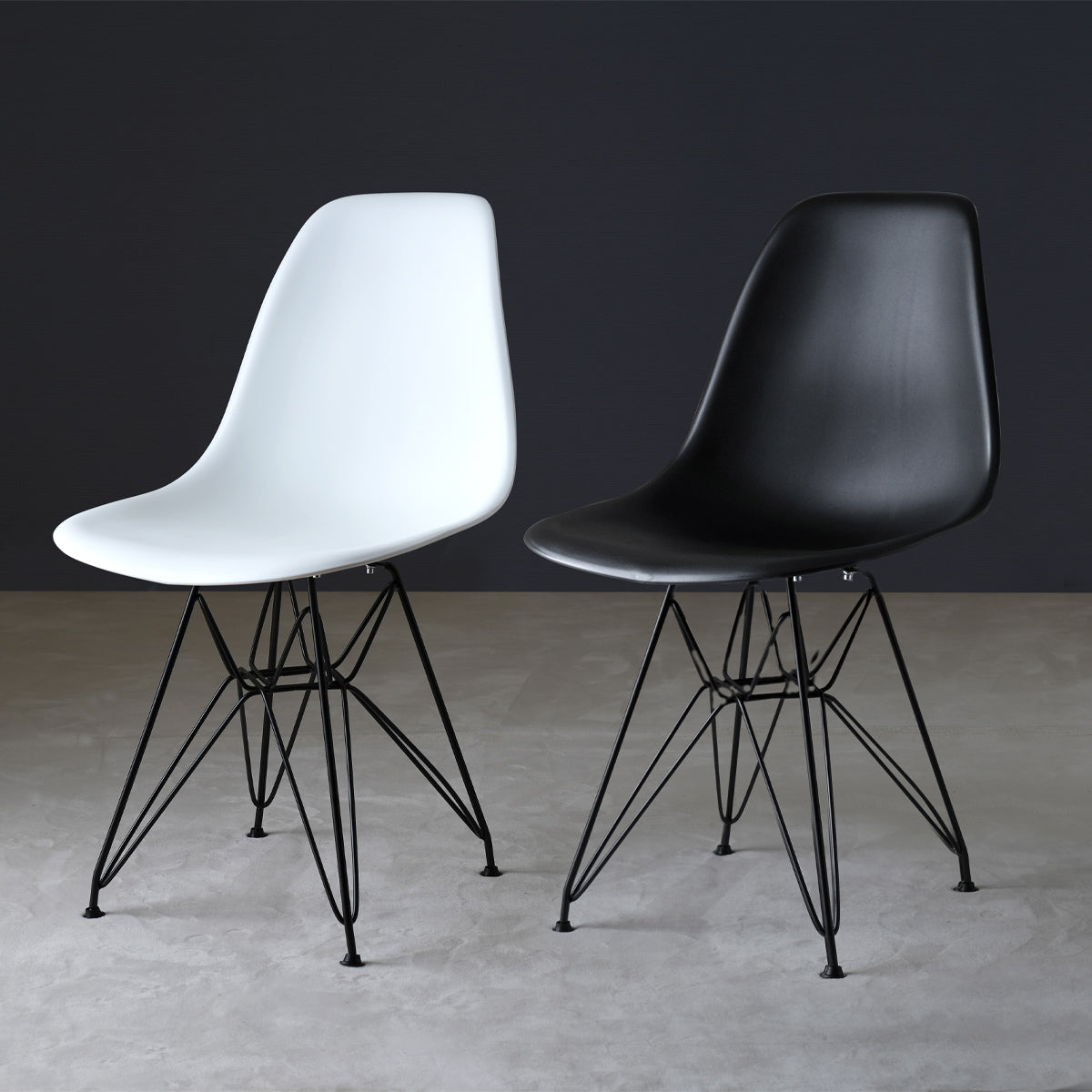 【選べる2色のカラー】お部屋の雰囲気や用途に合わせて、清潔感のあるホワイトと空間を引き締めるブラックからお選びいただけます。