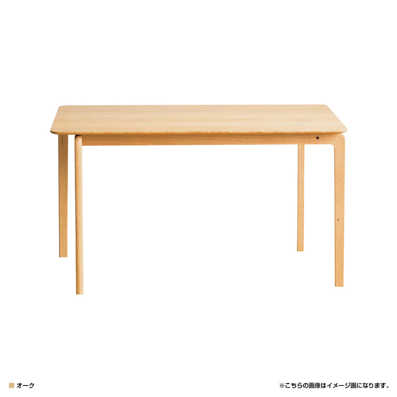 【温かみのあるオーク材】明るく美しい木目が特徴のオーク材は、お部屋に温かく優しい雰囲気を添え、長く愛される魅力を放ちます。