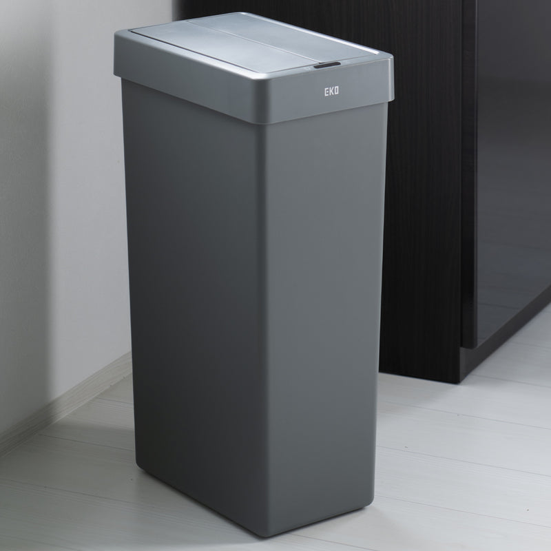 【上品なモダンカラー】シックなグレーは、どんなインテリアにも馴染み、洗練された空間を演出します。