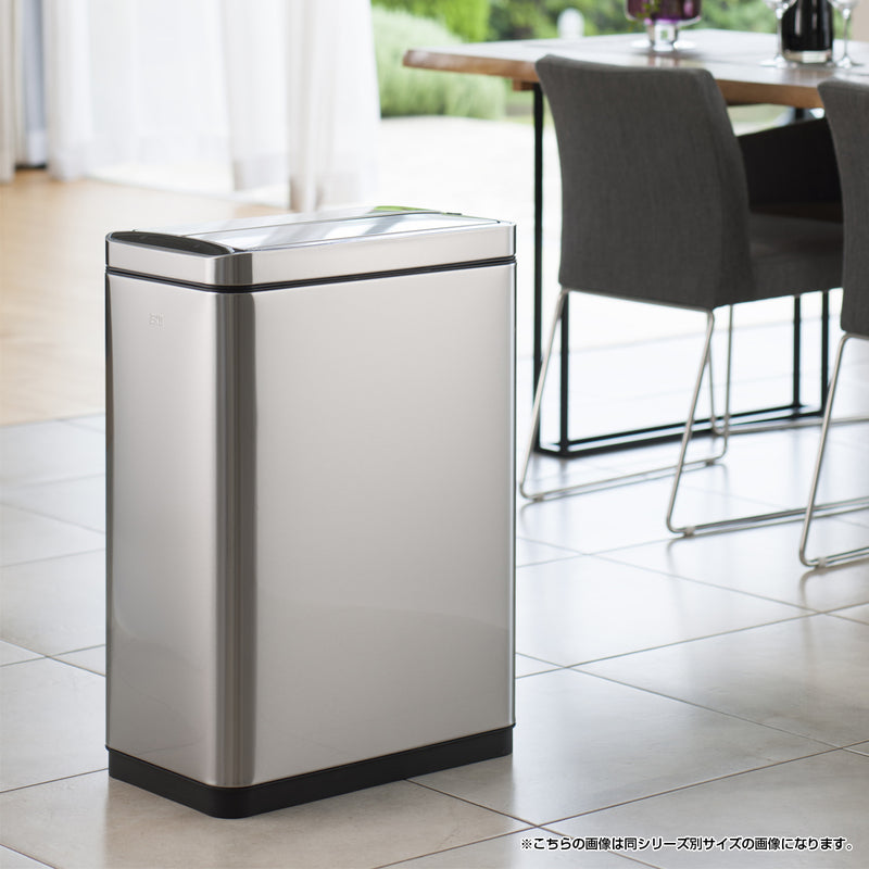 【生活空間に調和】スタイリッシュなデザインで、リビングやダイニングにも自然に溶け込みます。