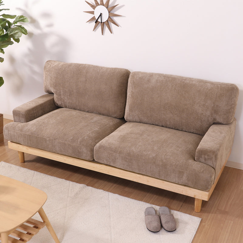 【心地よい安らぎ】ブラウンカラーが醸し出す落ち着いた雰囲気は、日々の疲れを癒やす特別な空間を演出します。