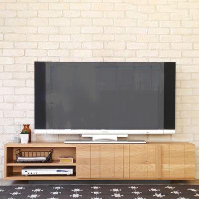 木の温もりを感じるサモアシリーズの木製テレビボードです。