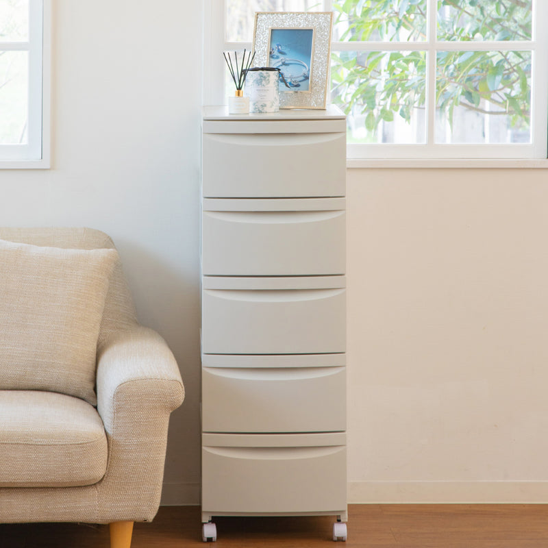 【選べるカラーでお部屋を演出】
柔らかな印象のミルクティベージュと、シックなダークグレーの2色から、お部屋のテイストや理想の雰囲気に合わせてお選びいただけます。