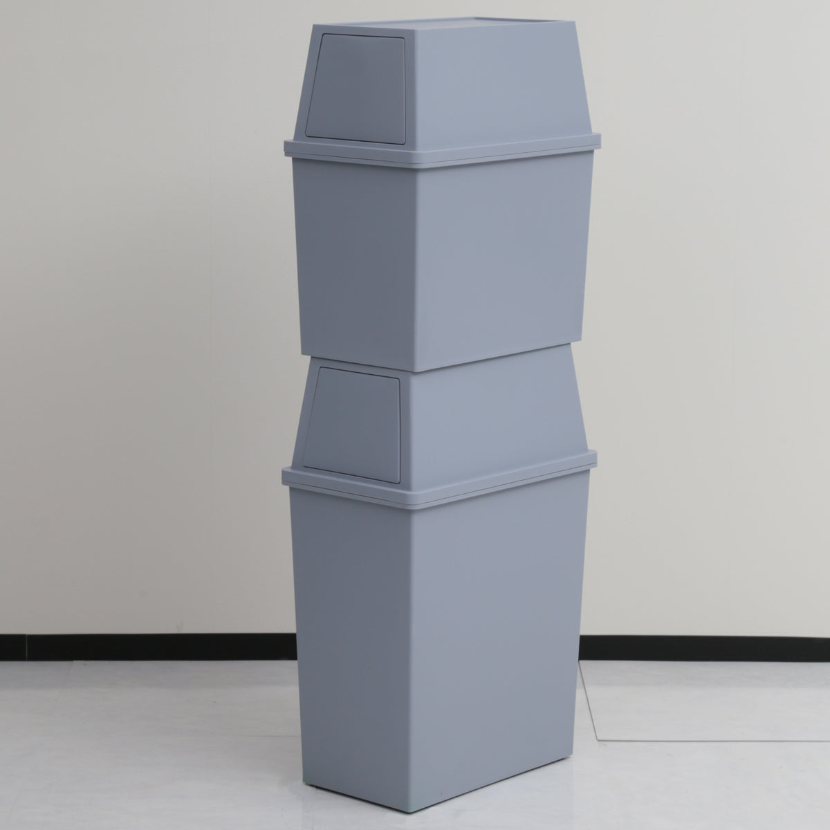 【空間を美しく整える】積み重ねて使えるスリム設計で、暮らしにゆとりを生み出します。