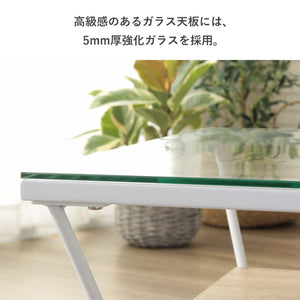 【安心と美しさを兼ね備えた天板】耐久性に優れた5mm厚の強化ガラスを採用し、日常使いの安心感を高めつつ、上質な透明感を長く楽しめます。