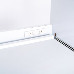 【合計1500W対応の安心設計】キッチン家電の多様なニーズに応える、信頼性の高い電源タップを内蔵。