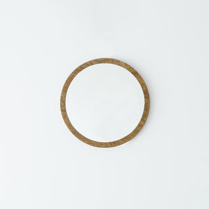 【お部屋のアクセントに】OSB素材のユニークな表情が、空間に遊び心と温かみをプラスします。